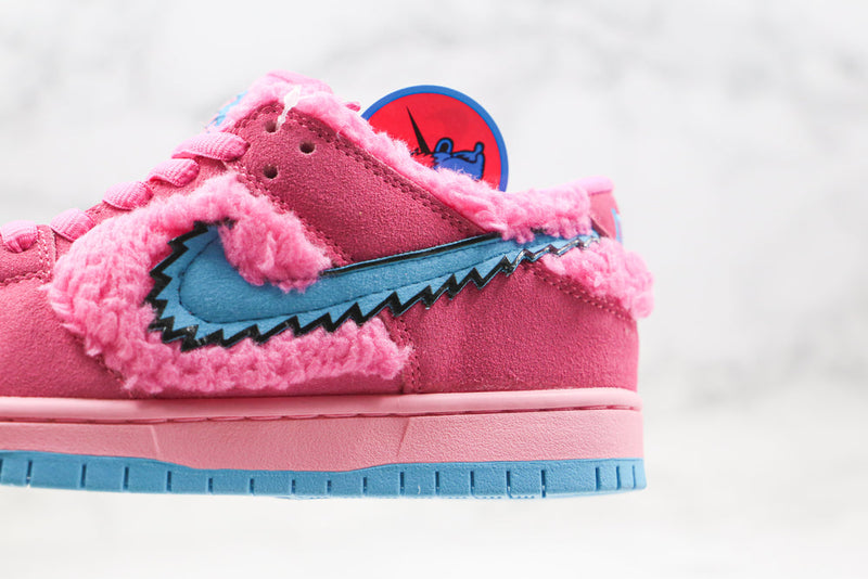 SB DUNK LOW GRATEFUL DEAD GREEN PINK