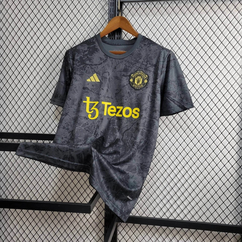 CAMISA DO MANCHESTER UNITED 24/25 PRETO